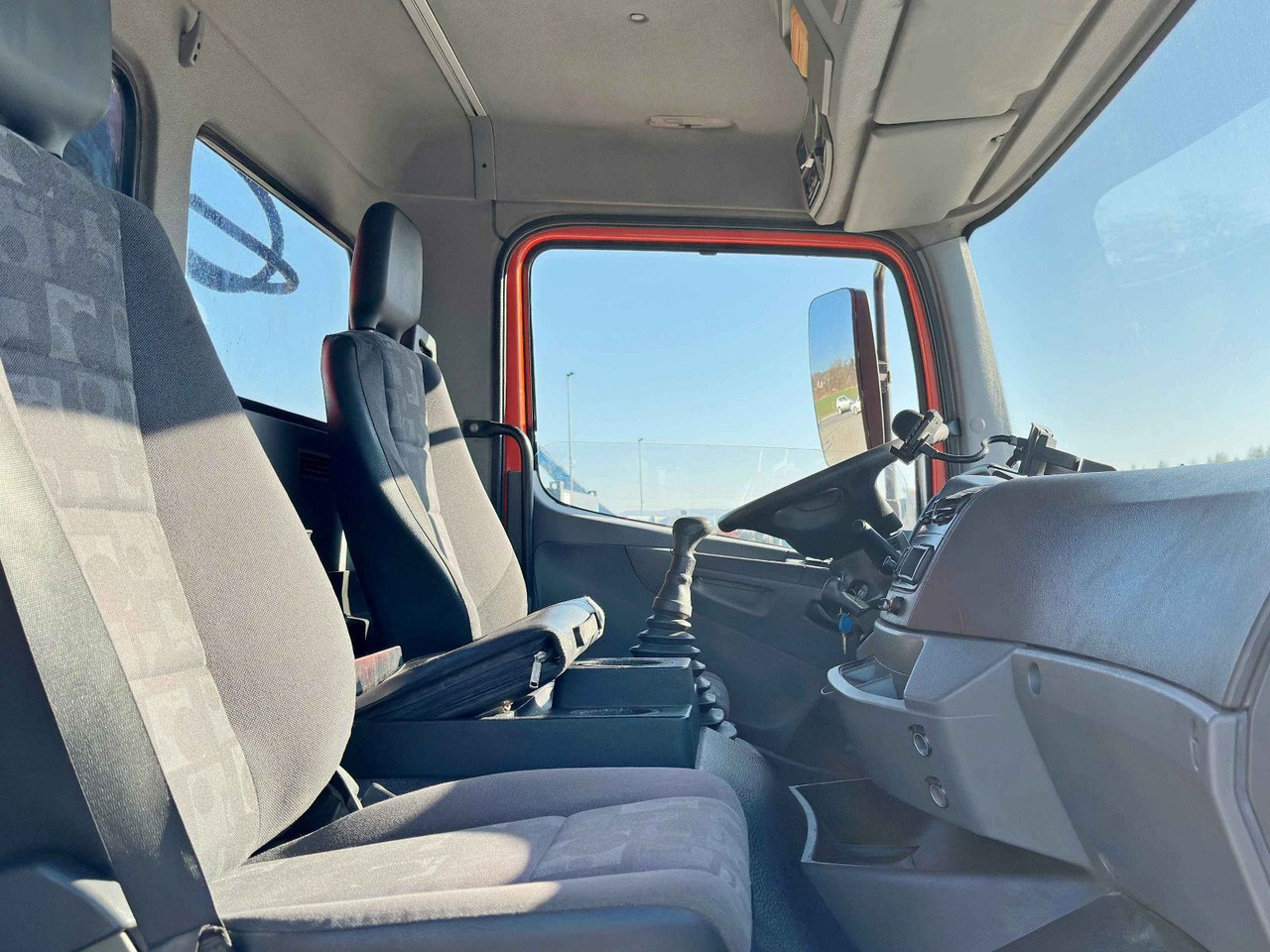 Самосвал, Автоманипулятор Mercedes-Benz AXOR 1829 * HIAB 1111 HIDUO + FUNK * TOP * 4x4: фото 10 Самосвал, Автоманипулятор Mercedes-Benz AXOR 1829 * HIAB 1111 HIDUO + FUNK * TOP * 4x4: фото 10