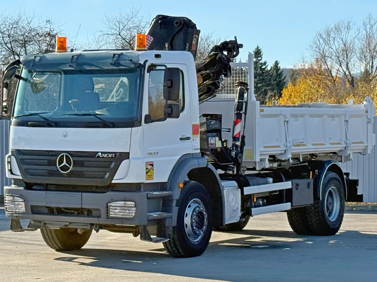 Mercedes-Benz AXOR 1833 * HIAB 144 B - 3 HIDUO + FUNK * TOP - Самосвал, Автоманипулятор: фото 5 Mercedes-Benz AXOR 1833 * HIAB 144 B - 3 HIDUO + FUNK * TOP - Самосвал, Автоманипулятор: фото 5