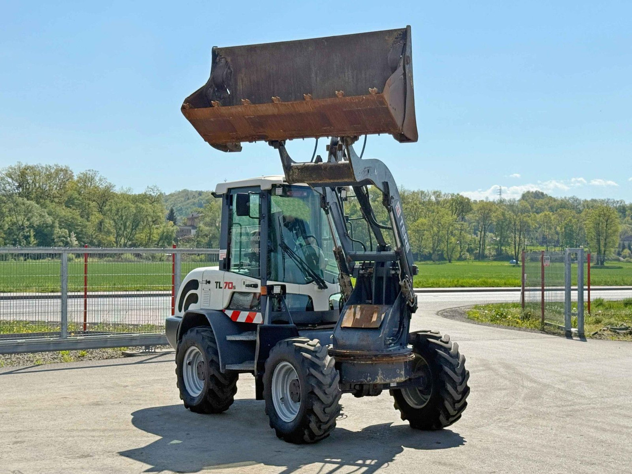 Neuson WACKER WL 50 * TOPZUSTAND Terex TL 70 s * RADLADER * 4x4 * TOPZUSTAND - Колёсный погрузчик: фото 4 Neuson WACKER WL 50 * TOPZUSTAND Terex TL 70 s * RADLADER * 4x4 * TOPZUSTAND - Колёсный погрузчик: фото 4