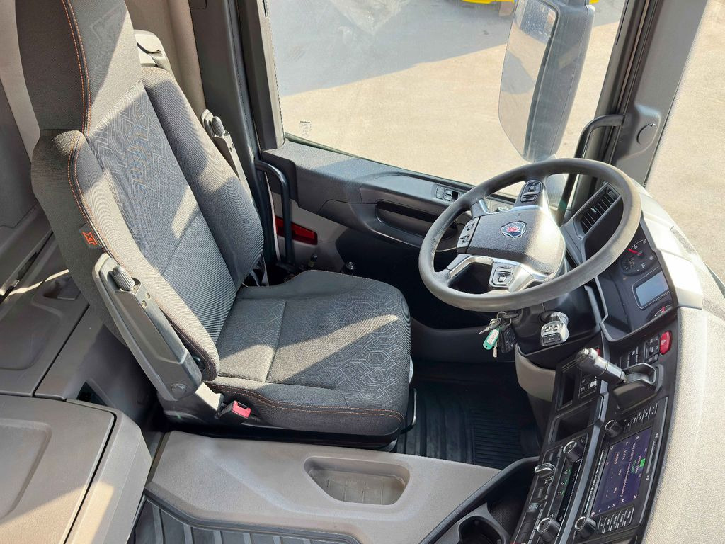 Самосвал Scania G 410 * Kipper + BORDMATIC* TOPZUSTAND / 8x4 Scania G 410 * Kipper + BORDMATIC* TOPZUSTAND / 8x4: фото 11 Самосвал Scania G 410 * Kipper + BORDMATIC* TOPZUSTAND / 8x4 Scania G 410 * Kipper + BORDMATIC* TOPZUSTAND / 8x4: фото 11