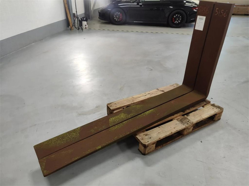Fork Blanks 2000x200x60 - Вилы для Погрузочно-разгрузочной техники: фото 3 Fork Blanks 2000x200x60 - Вилы для Погрузочно-разгрузочной техники: фото 3