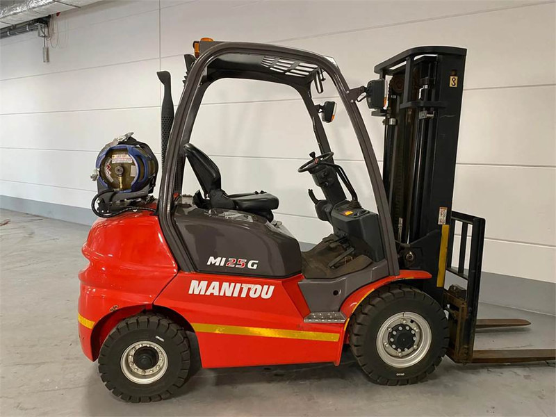 Manitou MI25G - Газовый погрузчик: фото 1 Manitou MI25G - Газовый погрузчик: фото 1