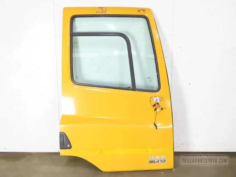 DAF 1950971 Portier Re. CF 85 - Дверь и запчасти для Грузовиков: фото 1 DAF 1950971 Portier Re. CF 85 - Дверь и запчасти для Грузовиков: фото 1