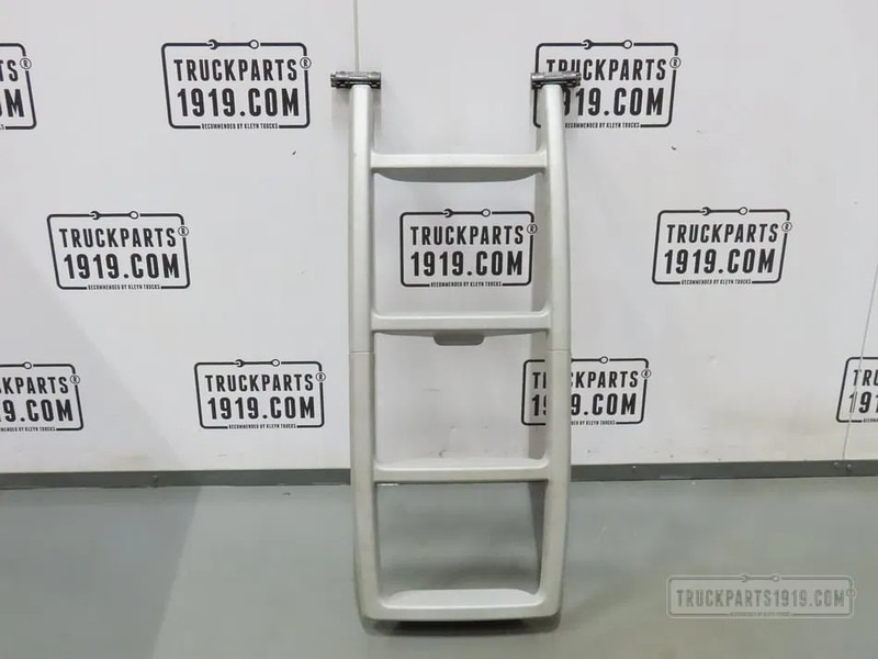 DAF 2144700 Trap bovenbed DAF - Кабина и интерьер для Грузовиков: фото 2 DAF 2144700 Trap bovenbed DAF - Кабина и интерьер для Грузовиков: фото 2