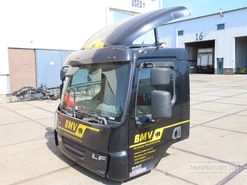 DAF LF 45 Body & Chassis Parts Cabine DAF LF 45 - Кабина и интерьер для Грузовиков: фото 3 DAF LF 45 Body & Chassis Parts Cabine DAF LF 45 - Кабина и интерьер для Грузовиков: фото 3
