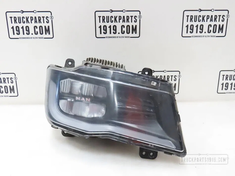 MAN 81.25101-6822 Koplamp LED Re. - Передняя фара для Грузовиков: фото 1 MAN 81.25101-6822 Koplamp LED Re. - Передняя фара для Грузовиков: фото 1
