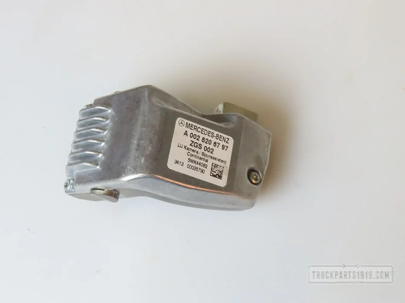 Mercedes-Benz MB Electrical System Camera - Сенсор для Грузовиков: фото 2 Mercedes-Benz MB Electrical System Camera - Сенсор для Грузовиков: фото 2
