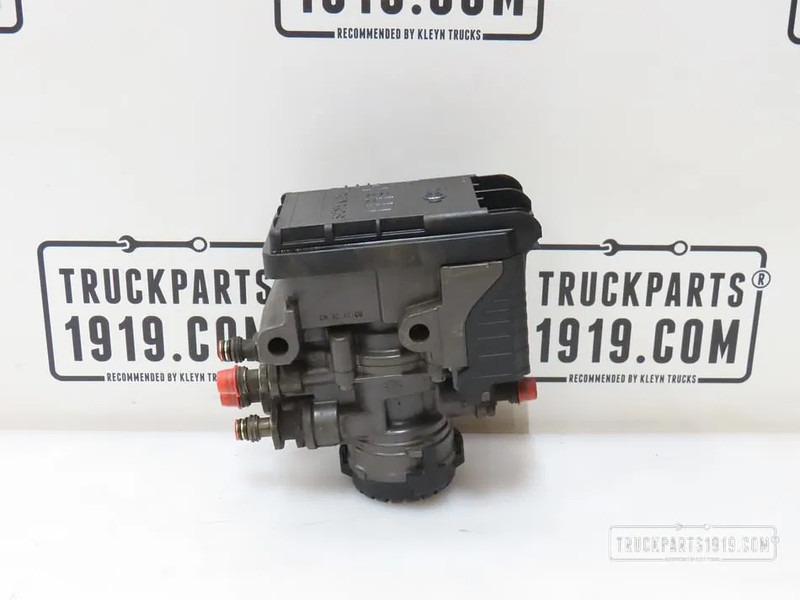 Scania 2846749 | Parkeerrem PBC modulator - Детали тормозной системы для Грузовиков: фото 1 Scania 2846749 | Parkeerrem PBC modulator - Детали тормозной системы для Грузовиков: фото 1