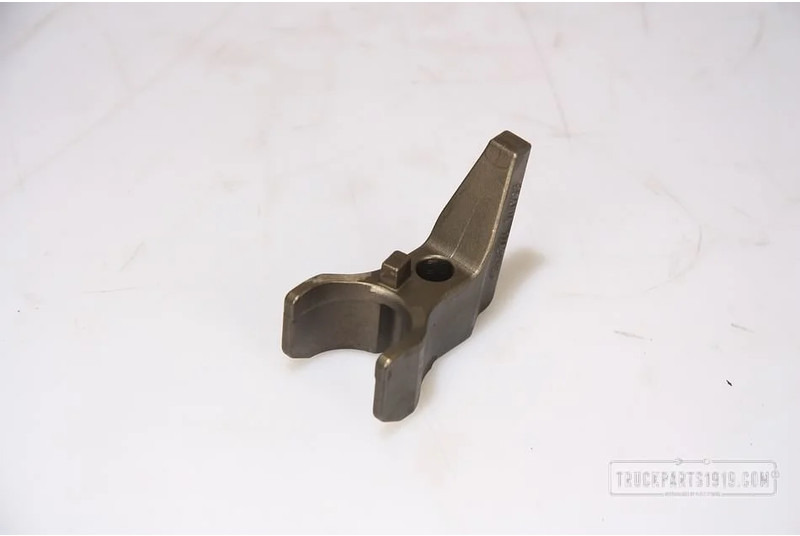 Scania Engines & Parts Scania Injectorklemstuk Used - Головка блока для Грузовиков: фото 1 Scania Engines & Parts Scania Injectorklemstuk Used - Головка блока для Грузовиков: фото 1