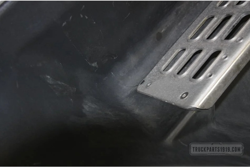 Volvo Body & Chassis Parts Instapbak Volvo FH RH. - Боковая подножка для Грузовиков: фото 3 Volvo Body & Chassis Parts Instapbak Volvo FH RH. - Боковая подножка для Грузовиков: фото 3