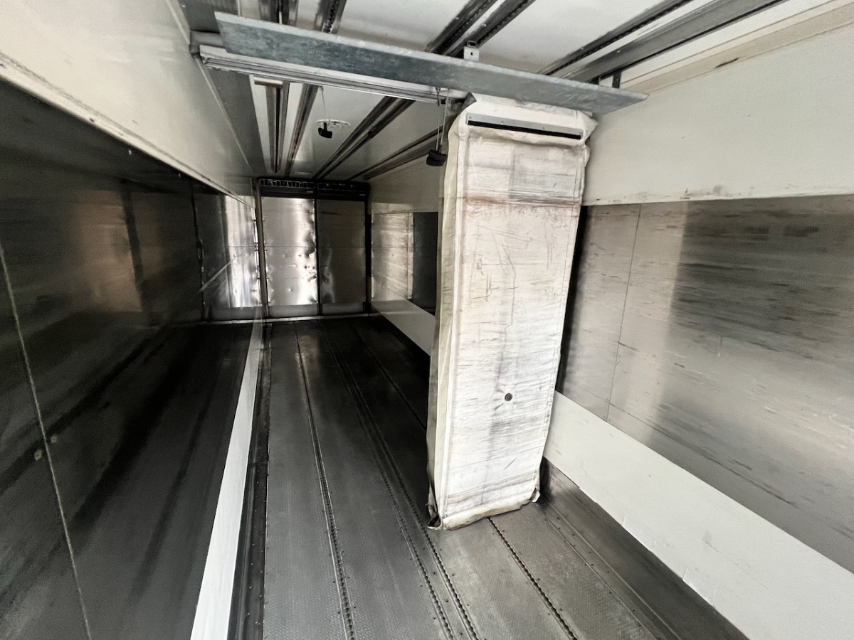 Грузовик с закрытым кузовом IVECO 260S42 Stralis: фото 18