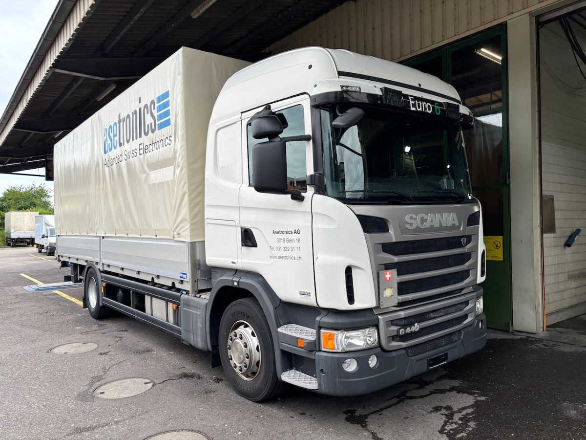 SCANIA G440 - Тентованный грузовик: фото 1 SCANIA G440 - Тентованный грузовик: фото 1