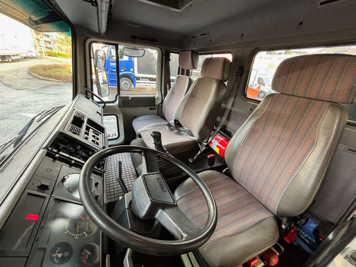 VOLVO FL6H615 - Тягач: фото 3 VOLVO FL6H615 - Тягач: фото 3