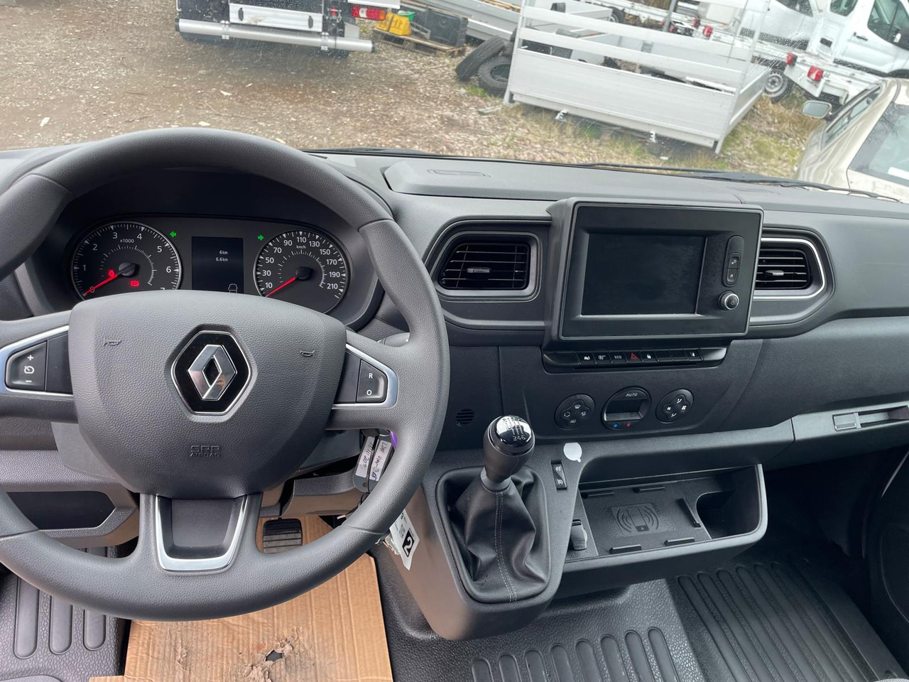 Renault Master 165 Leichtbaukoffer - Фургон с закрытым кузовом: фото 3 Renault Master 165 Leichtbaukoffer - Фургон с закрытым кузовом: фото 3