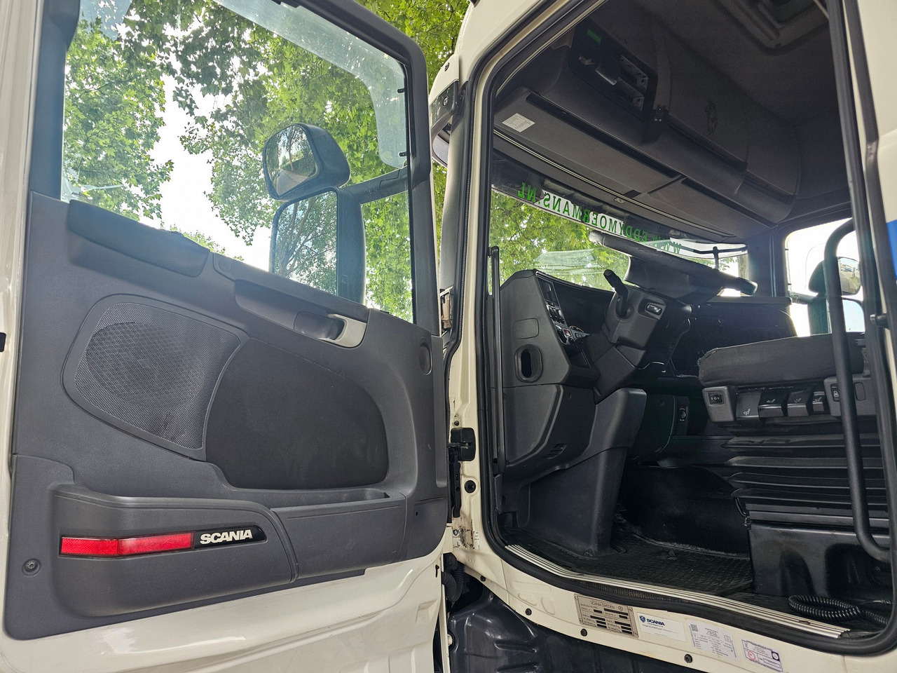 Тягач Scania R440 Highline: фото 11