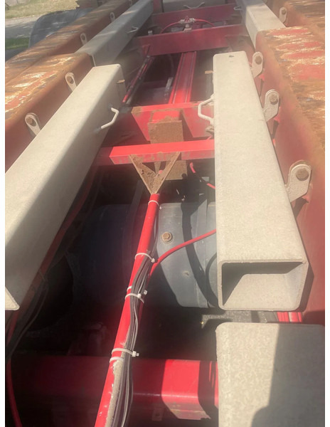 Renders 2x 20 1x 30 1x 40 in prijs verlaagt - Полуприцеп-контейнеровоз/ Сменный кузов: фото 5 Renders 2x 20 1x 30 1x 40 in prijs verlaagt - Полуприцеп-контейнеровоз/ Сменный кузов: фото 5