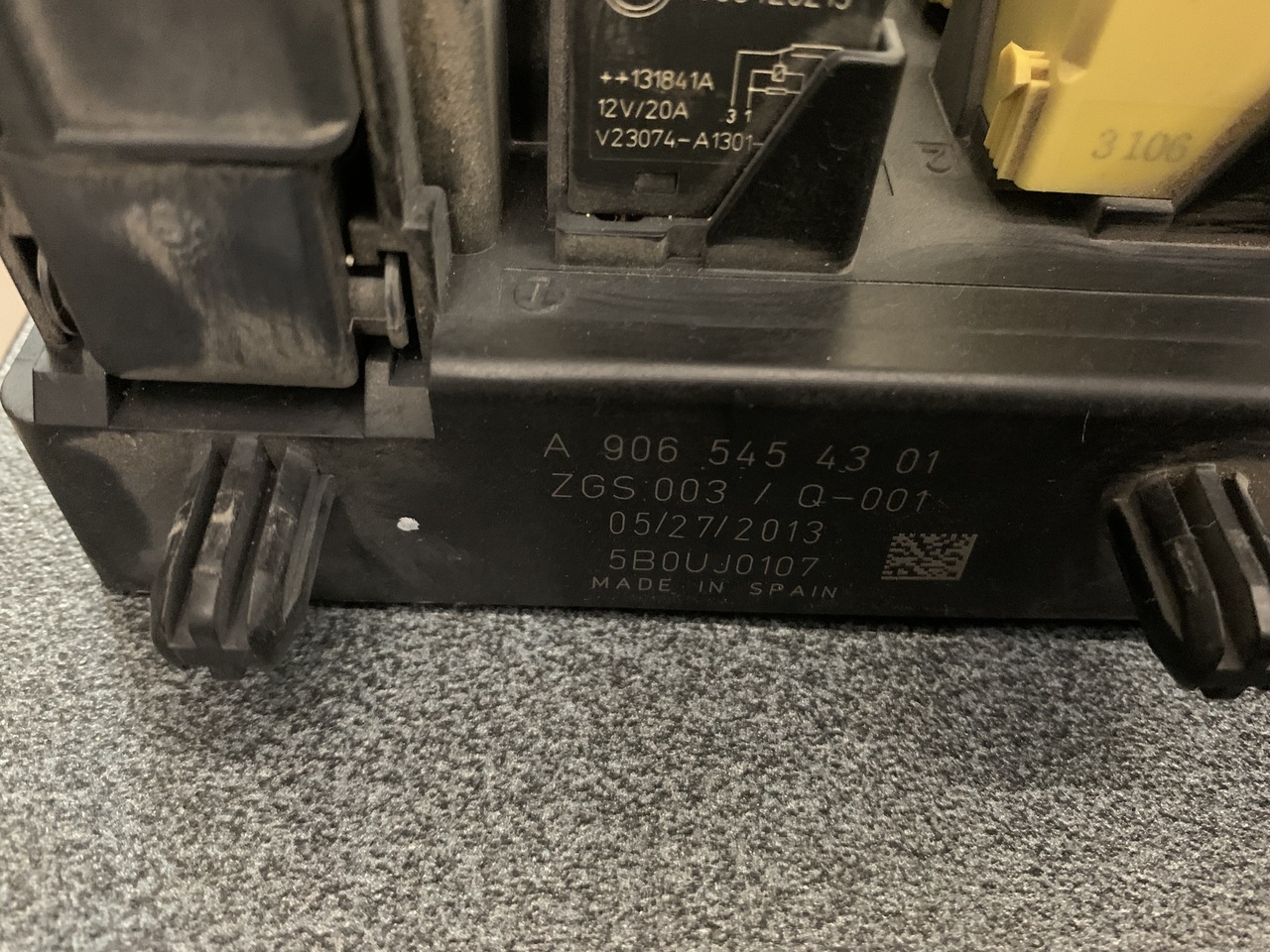 FUSE BOX SPRINTER 901,906 - Электрическая система для Фургонов: фото 2 FUSE BOX SPRINTER 901,906 - Электрическая система для Фургонов: фото 2