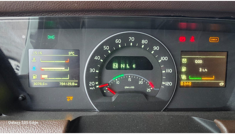 Тягач Volvo FH500: фото 8 Тягач Volvo FH500: фото 8