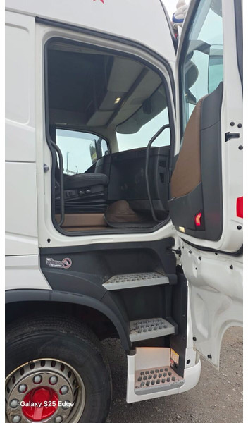 Тягач Volvo FH500: фото 7 Тягач Volvo FH500: фото 7