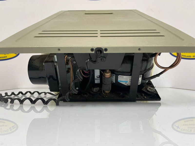 Volvo FH Fridge 82174070 - Кабина и интерьер: фото 3 Volvo FH Fridge 82174070 - Кабина и интерьер: фото 3