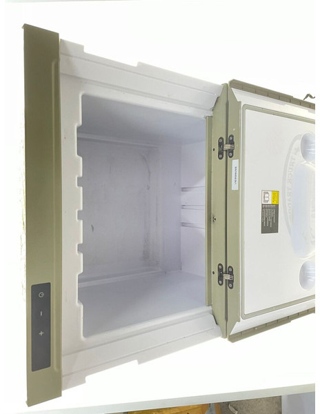 Volvo FH Fridge 82174070 - Кабина и интерьер: фото 5 Volvo FH Fridge 82174070 - Кабина и интерьер: фото 5