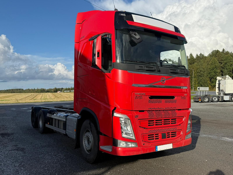 Грузовик-шасси Volvo FH540: фото 14