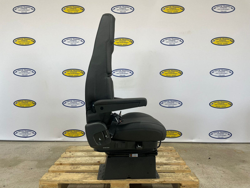 Volvo FH5 - Сиденье: фото 4 Volvo FH5 - Сиденье: фото 4