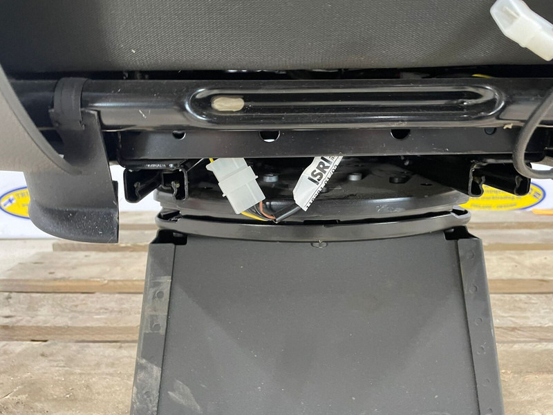 Volvo FH - Сиденье: фото 4 Volvo FH - Сиденье: фото 4