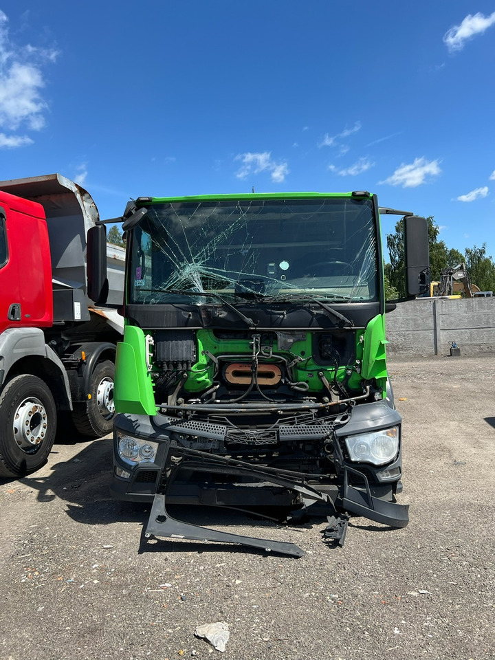 Mercedes-Benz Actros 1840 - Грузовик-шасси: фото 4 Mercedes-Benz Actros 1840 - Грузовик-шасси: фото 4