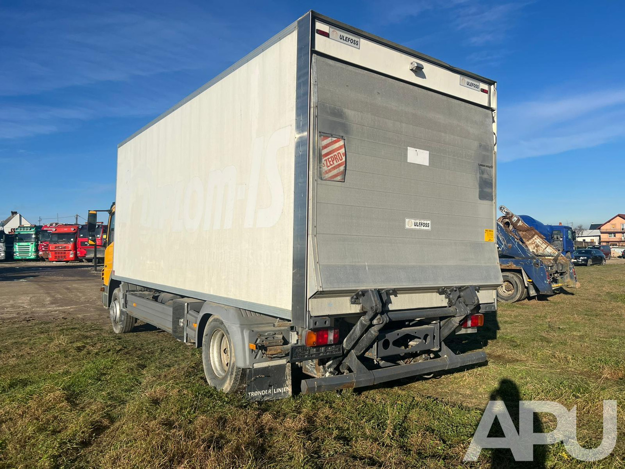 Mercedes-Benz Atego 1324 - Грузовик с закрытым кузовом: фото 5 Mercedes-Benz Atego 1324 - Грузовик с закрытым кузовом: фото 5