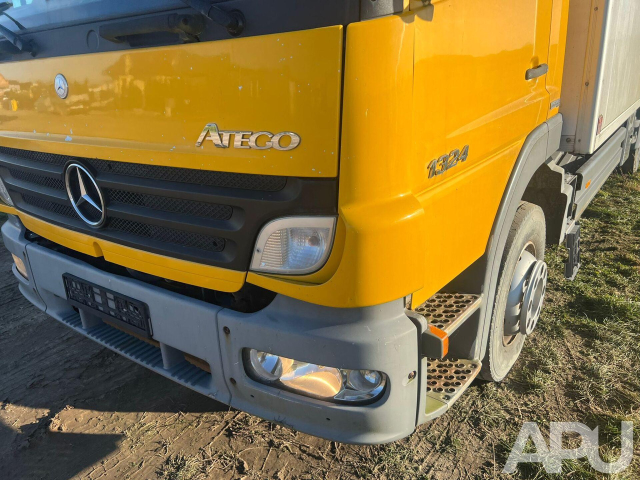 Грузовик с закрытым кузовом Mercedes-Benz Atego 1324: фото 9