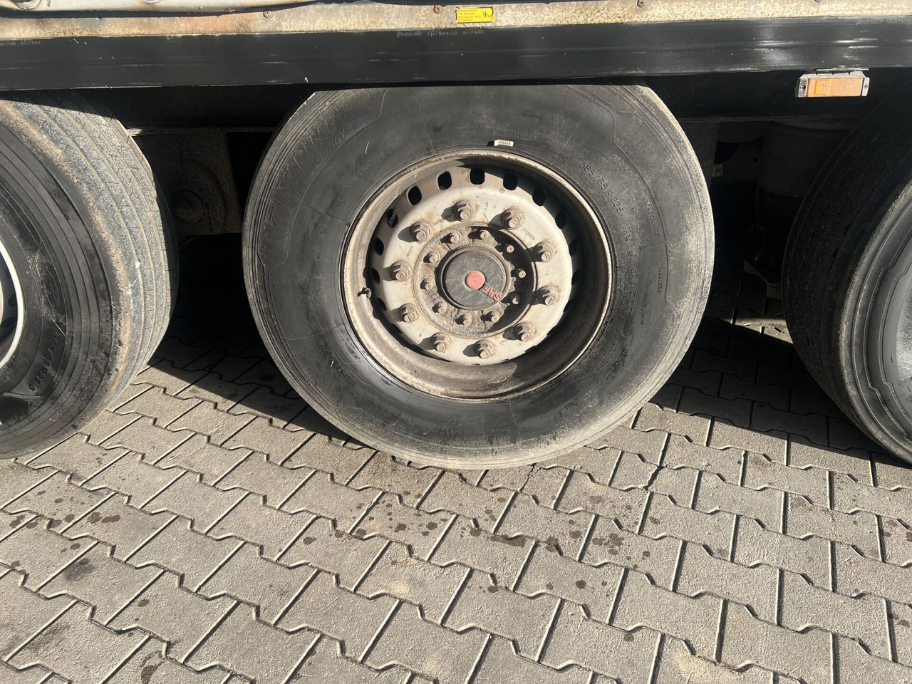 Тентованный полуприцеп Naczepa ciężarowa KRONE: фото 17 Тентованный полуприцеп Naczepa ciężarowa KRONE: фото 17