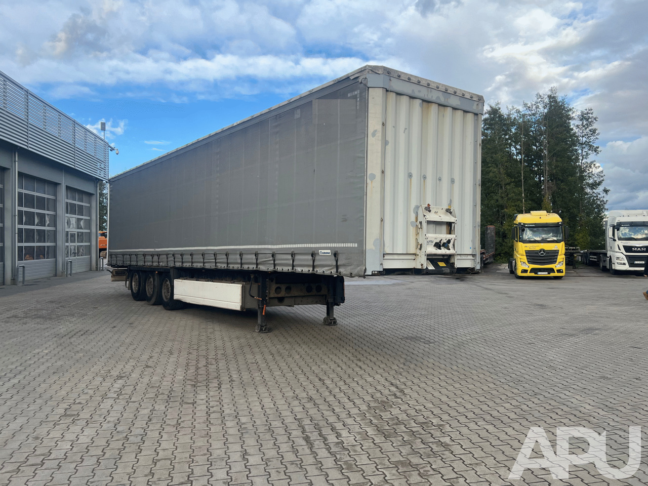 Тентованный полуприцеп Naczepa ciężarowa KRONE: фото 7 Тентованный полуприцеп Naczepa ciężarowa KRONE: фото 7