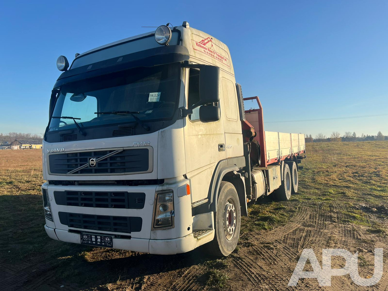 Volvo FM12 - Грузовик бортовой/ Платформа, Автоманипулятор: фото 1 Volvo FM12 - Грузовик бортовой/ Платформа, Автоманипулятор: фото 1