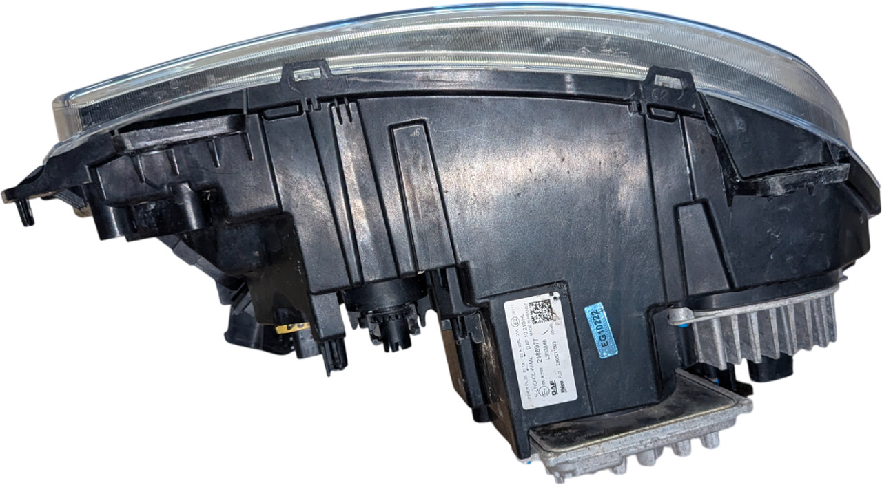 DAF XD XF XG LED-KOPLAMP RECHTS OE | GEBRUIKT | 2188977U - Передняя фара для Грузовиков: фото 2 DAF XD XF XG LED-KOPLAMP RECHTS OE | GEBRUIKT | 2188977U - Передняя фара для Грузовиков: фото 2