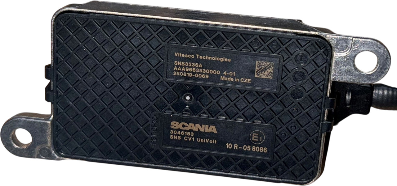 SCANIA NOX SENSOR 3046183 - Глушитель/ Выхлопная система для Грузовиков: фото 1 SCANIA NOX SENSOR 3046183 - Глушитель/ Выхлопная система для Грузовиков: фото 1