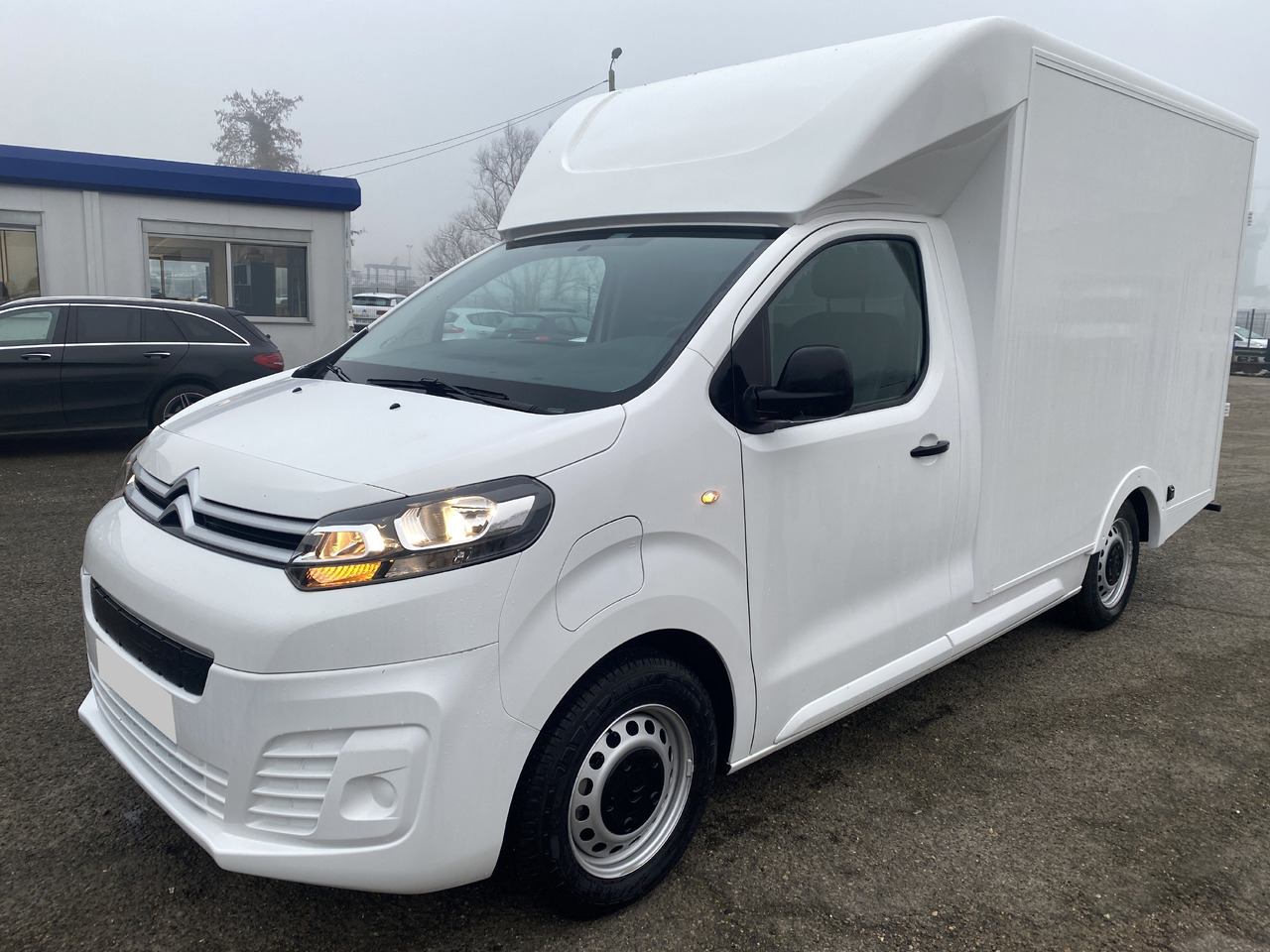 Citroen Jumpy - Цельнометаллический фургон, Электрический фургон: фото 1 Citroen Jumpy - Цельнометаллический фургон, Электрический фургон: фото 1