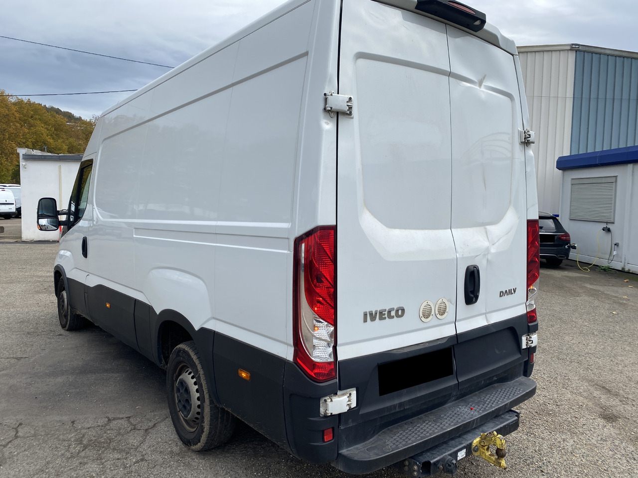 IVECO DAILY 35S18 - Цельнометаллический фургон: фото 4 IVECO DAILY 35S18 - Цельнометаллический фургон: фото 4