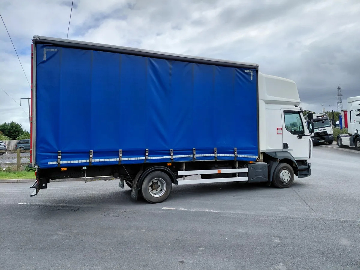 Тентованный грузовик 2017 Renault D12 4×2 Double Sleeper Curtainsider: фото 19