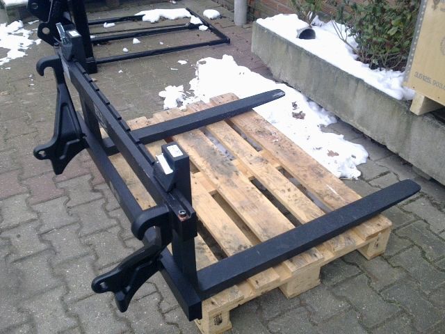 Palletbord met palletlepels / palletvorken - Вилы для Сельскохозяйственной техники: фото 3 Palletbord met palletlepels / palletvorken - Вилы для Сельскохозяйственной техники: фото 3