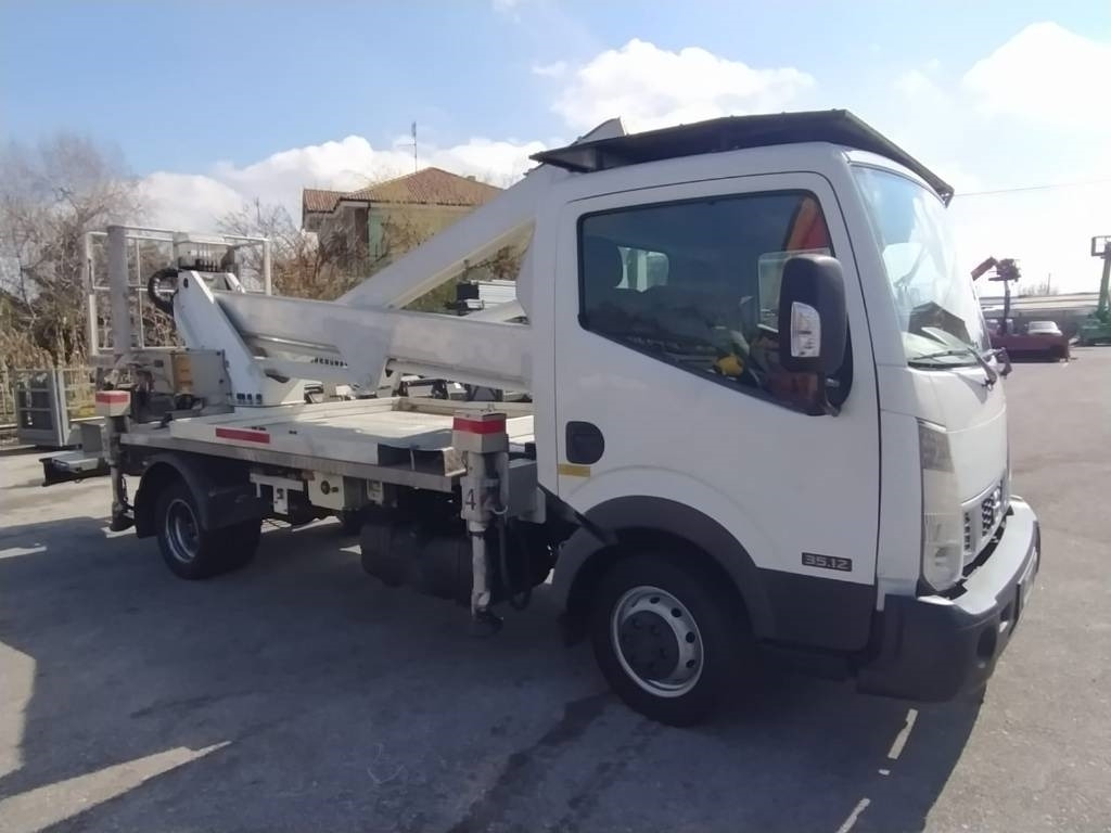 Multitel hx200xe - Грузовик с подъемником: фото 2 Multitel hx200xe - Грузовик с подъемником: фото 2