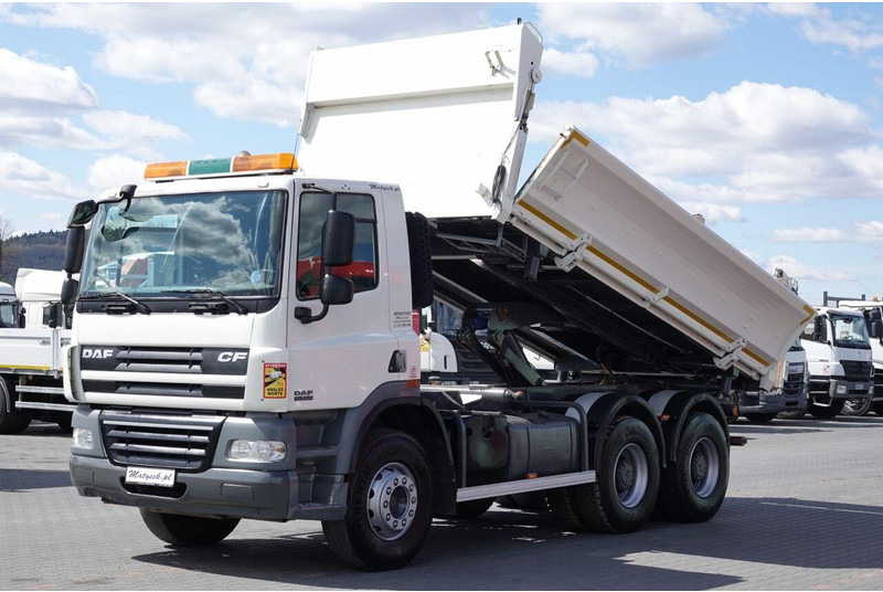 DAF CF 85.410 / 6X4 / WYWROTKA 2 STR / BORDMATIC / HYDROBURTA / MANU - Самосвал: фото 1 DAF CF 85.410 / 6X4 / WYWROTKA 2 STR / BORDMATIC / HYDROBURTA / MANU - Самосвал: фото 1