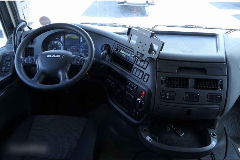 Грузовик бортовой/ Платформа, Автоманипулятор DAF XF 460: фото 19