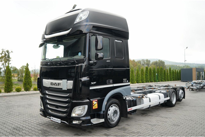 DAF XF 480 / BDF / 6X2 / SSC / I-PARK COOL / OŚ PODNOSZONA / PO KONT - Тентованный грузовик: фото 1 DAF XF 480 / BDF / 6X2 / SSC / I-PARK COOL / OŚ PODNOSZONA / PO KONT - Тентованный грузовик: фото 1