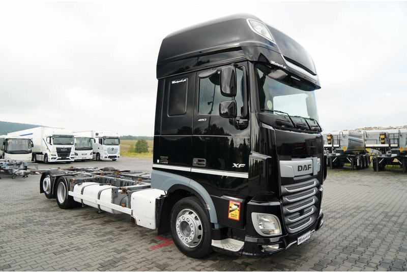 DAF XF 480 / BDF / 6X2 / SSC / I-PARK COOL / OŚ PODNOSZONA / PO KONT - Тентованный грузовик: фото 5 DAF XF 480 / BDF / 6X2 / SSC / I-PARK COOL / OŚ PODNOSZONA / PO KONT - Тентованный грузовик: фото 5