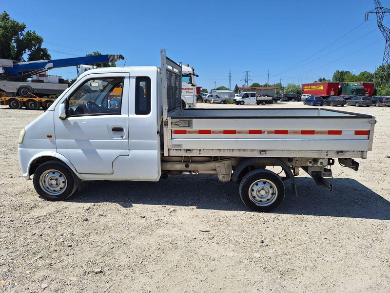 DFSK Docar 4x4 - Pritsche - Малотоннажный бортовой грузовик: фото 5 DFSK Docar 4x4 - Pritsche - Малотоннажный бортовой грузовик: фото 5