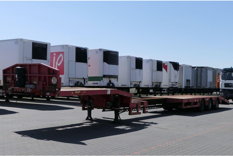 Faymonville NISKOPODWOZIE / ROZCIĄGANA / LAWETA / osie skrętne / wciągarka - Низкорамный полуприцеп: фото 4 Faymonville NISKOPODWOZIE / ROZCIĄGANA / LAWETA / osie skrętne / wciągarka - Низкорамный полуприцеп: фото 4