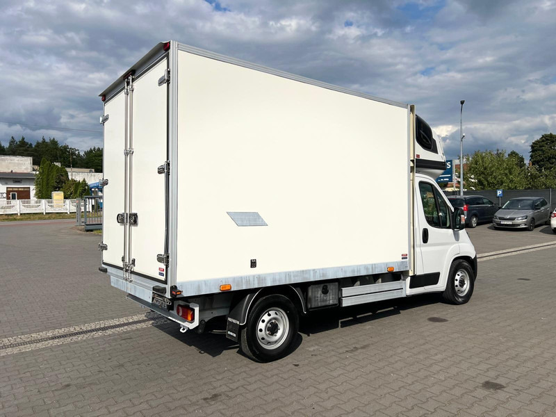 Fiat Ducato REFRIGERATOR CONTAINER BED WEBASTO - Фургон-рефрижератор: фото 3 Fiat Ducato REFRIGERATOR CONTAINER BED WEBASTO - Фургон-рефрижератор: фото 3