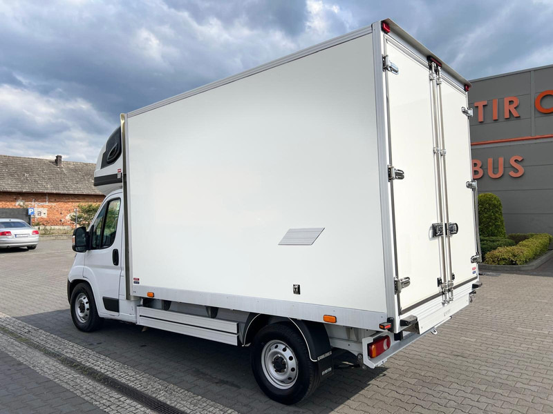 Fiat Ducato REFRIGERATOR CONTAINER BED WEBASTO - Фургон-рефрижератор: фото 2 Fiat Ducato REFRIGERATOR CONTAINER BED WEBASTO - Фургон-рефрижератор: фото 2