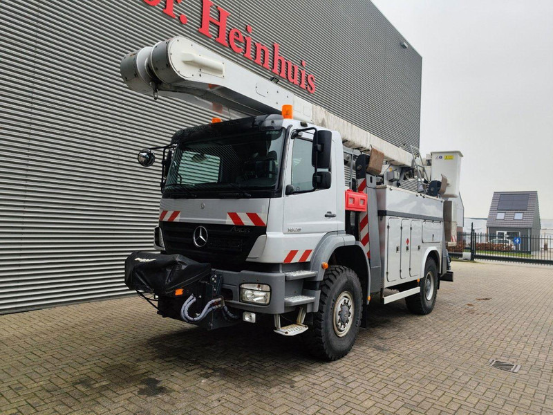 Mercedes-Benz Axor 1824 - Lifting basket - Грузовик, Автоманипулятор: фото 1 Mercedes-Benz Axor 1824 - Lifting basket - Грузовик, Автоманипулятор: фото 1